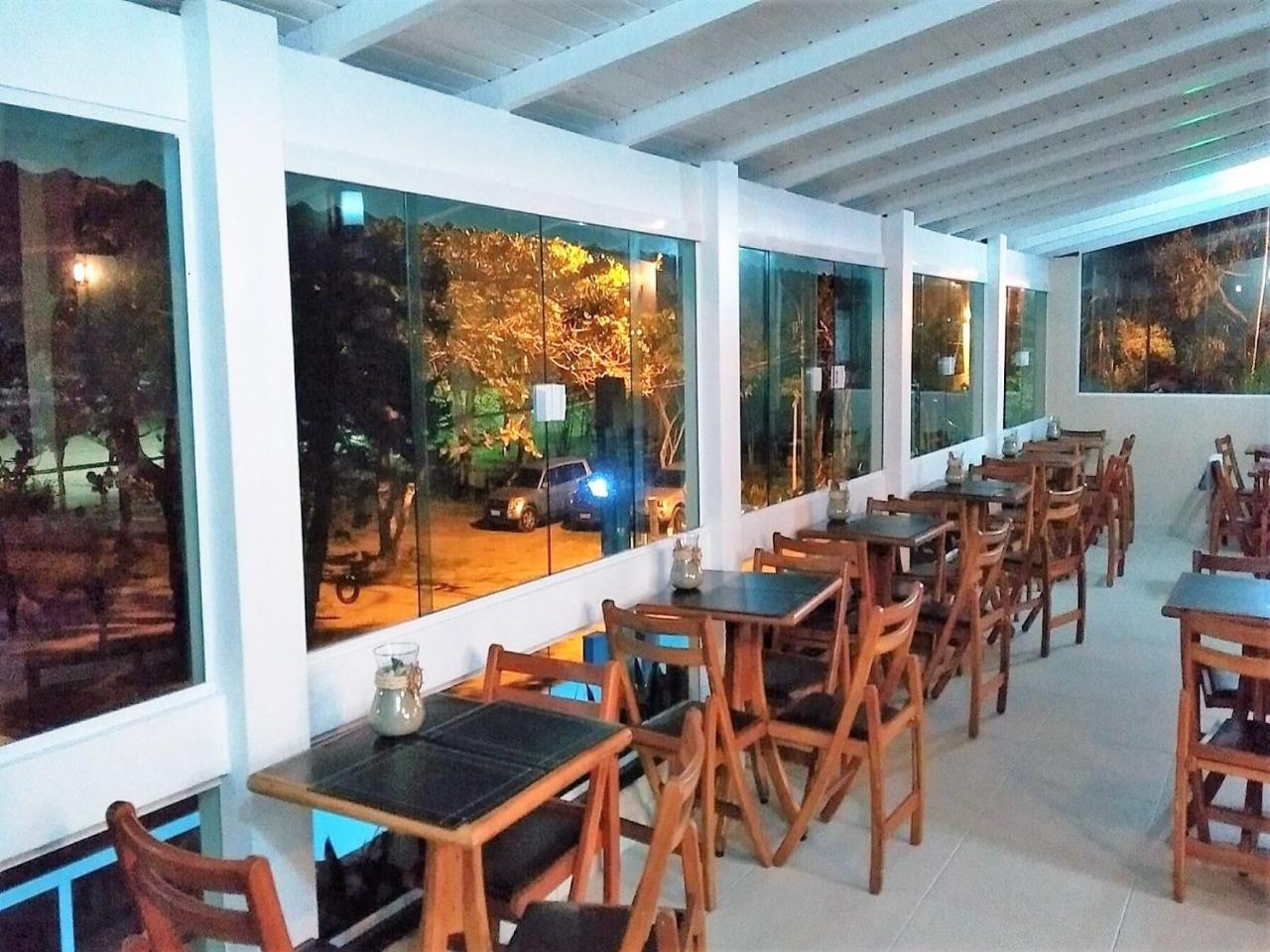 Pousada Vistazul - Piscina Climatizada - Pe Na Areia Bertioga Kültér fotó